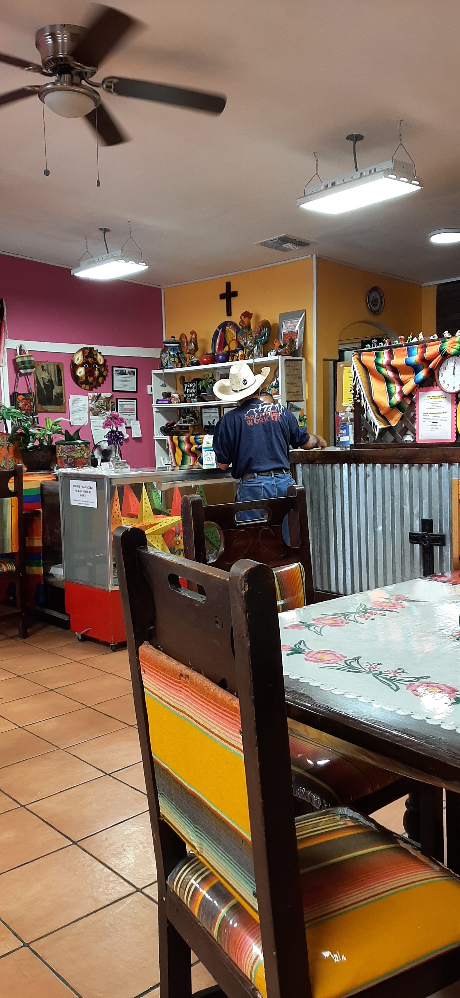 Topis Mexican Restaurant food photo 9